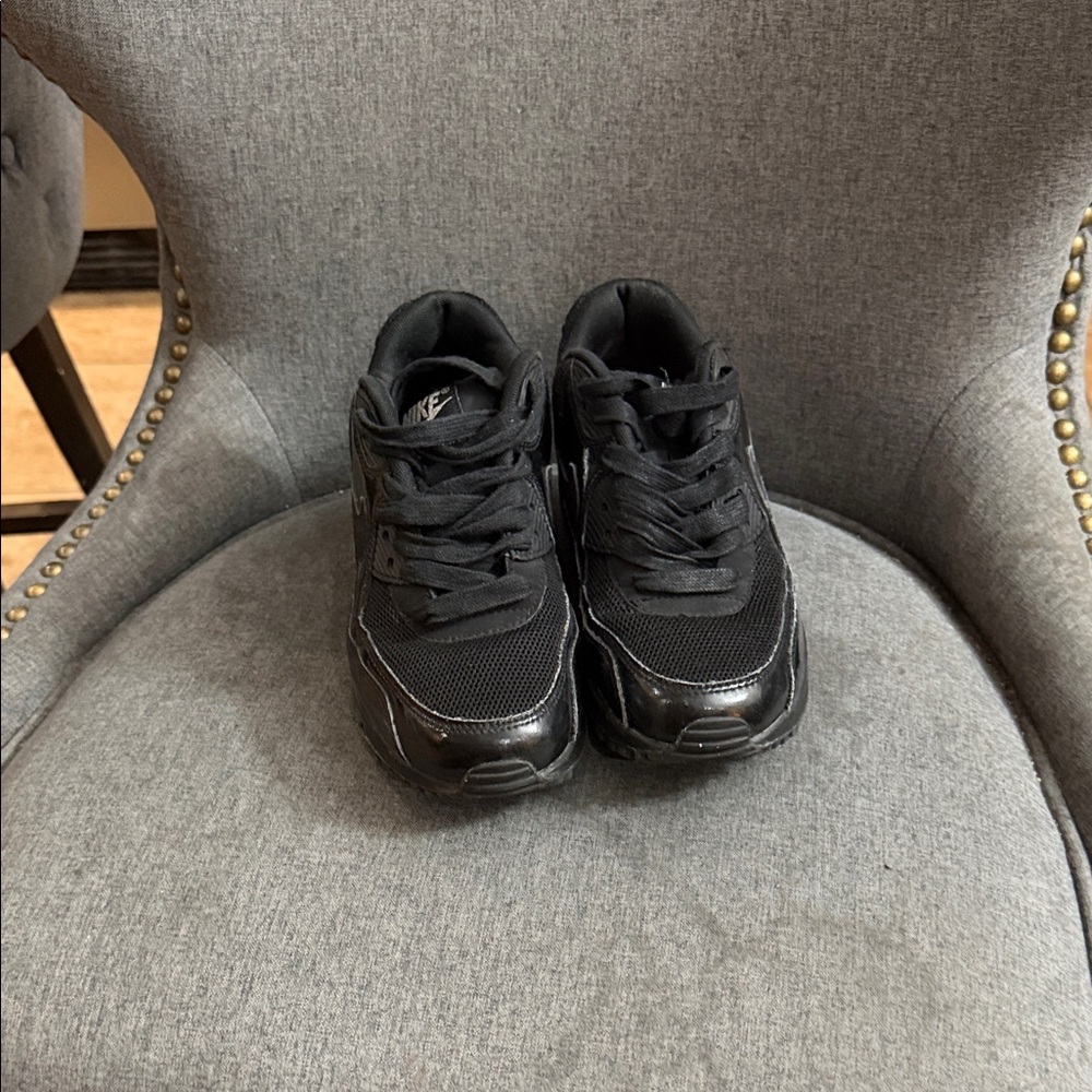 Nike All-Black Athletic Shoes